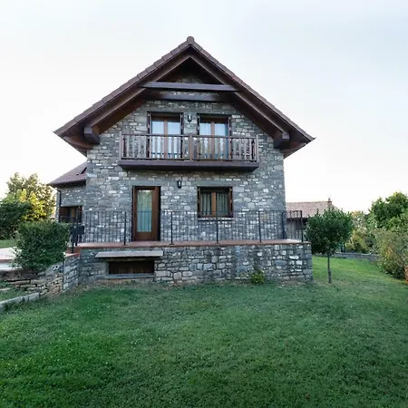 Brisa De Jaca Chalet En 펜션 *