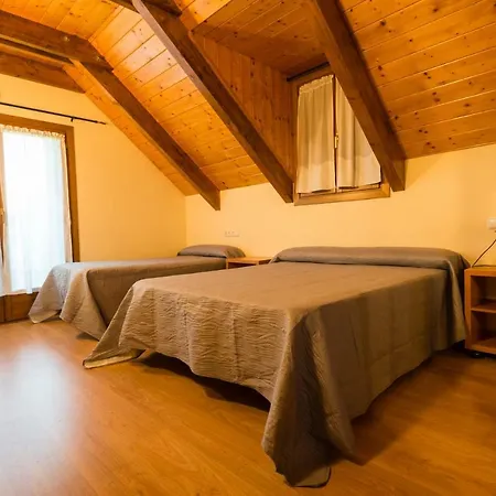 Brisa De Jaca Chalet En 펜션 *