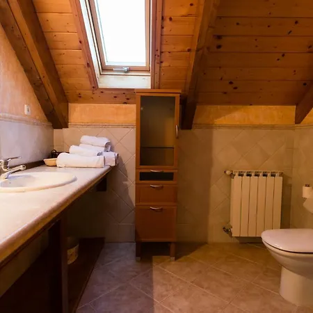 펜션 Brisa De Jaca Chalet En *